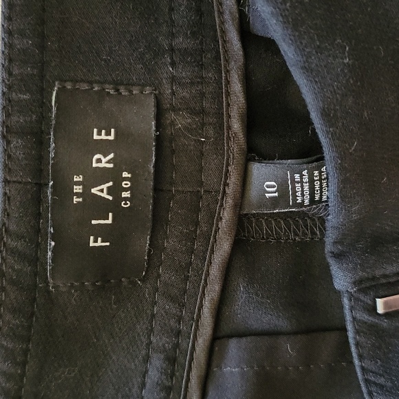 WHBM | Black The Flare Crop Sailor Front Pants Size 10 - Picture 6 of 7